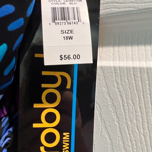 Robby Len by Longitude One Piece Swimsuit - Picture 7 of 7